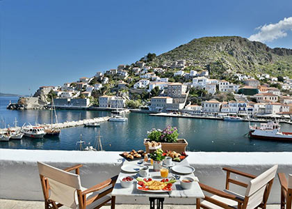 Douskos Port House