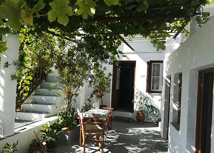 Manus House